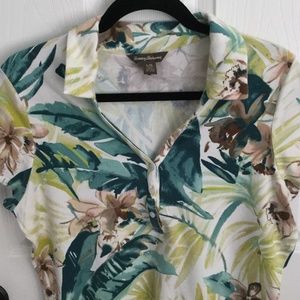 Tommy Bahama floral polo shirt Woman SZ Large